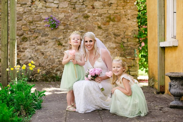 wedding photographer - Ireland-Roundwood house-12