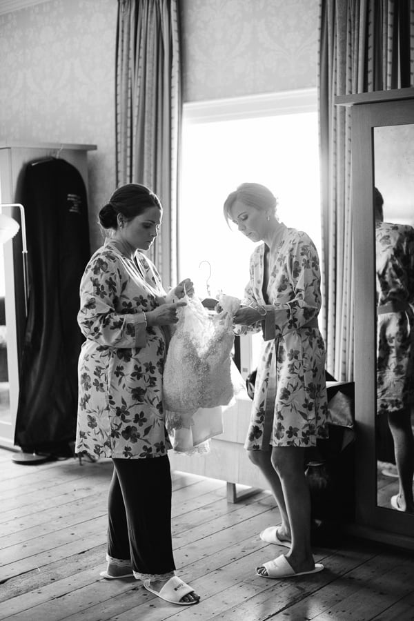 Wedding photography Farnham Estate-3-2