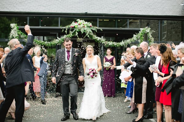 Lorna&Richard-the carriage rooms at Montalto-10