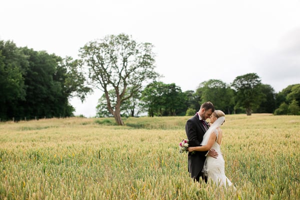 Lorna&Richard-the carriage rooms at Montalto-15