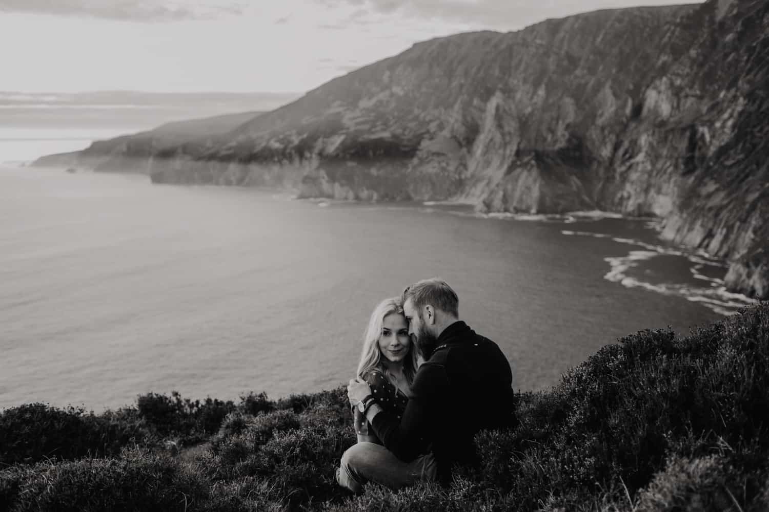 destination elopement photographer