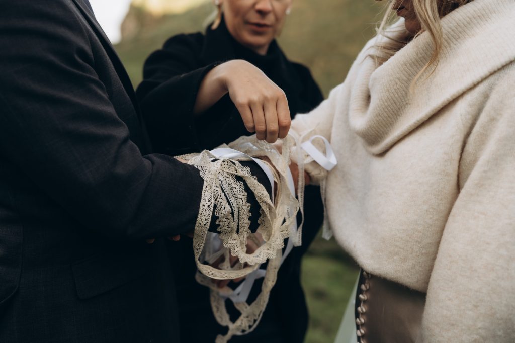 Eloping in Ireland: Kailee and Kavan's Adventure at Dunseverick Castle